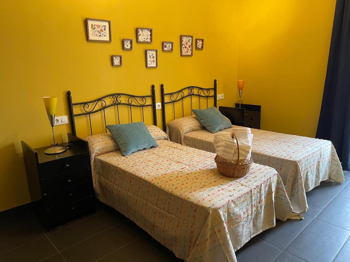 Casa Muriana Alanís Esterno foto
