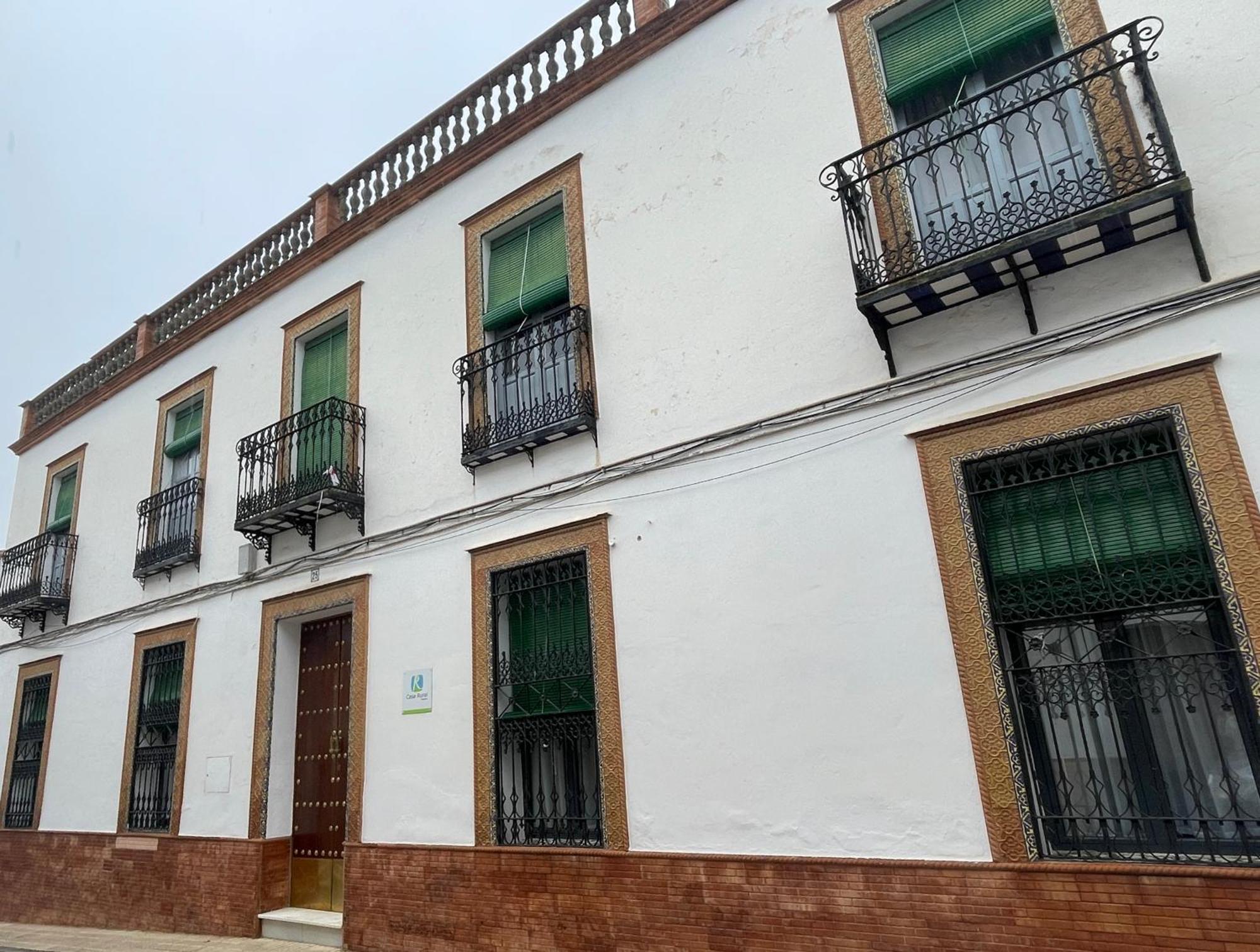 Casa Muriana Alanís Esterno foto