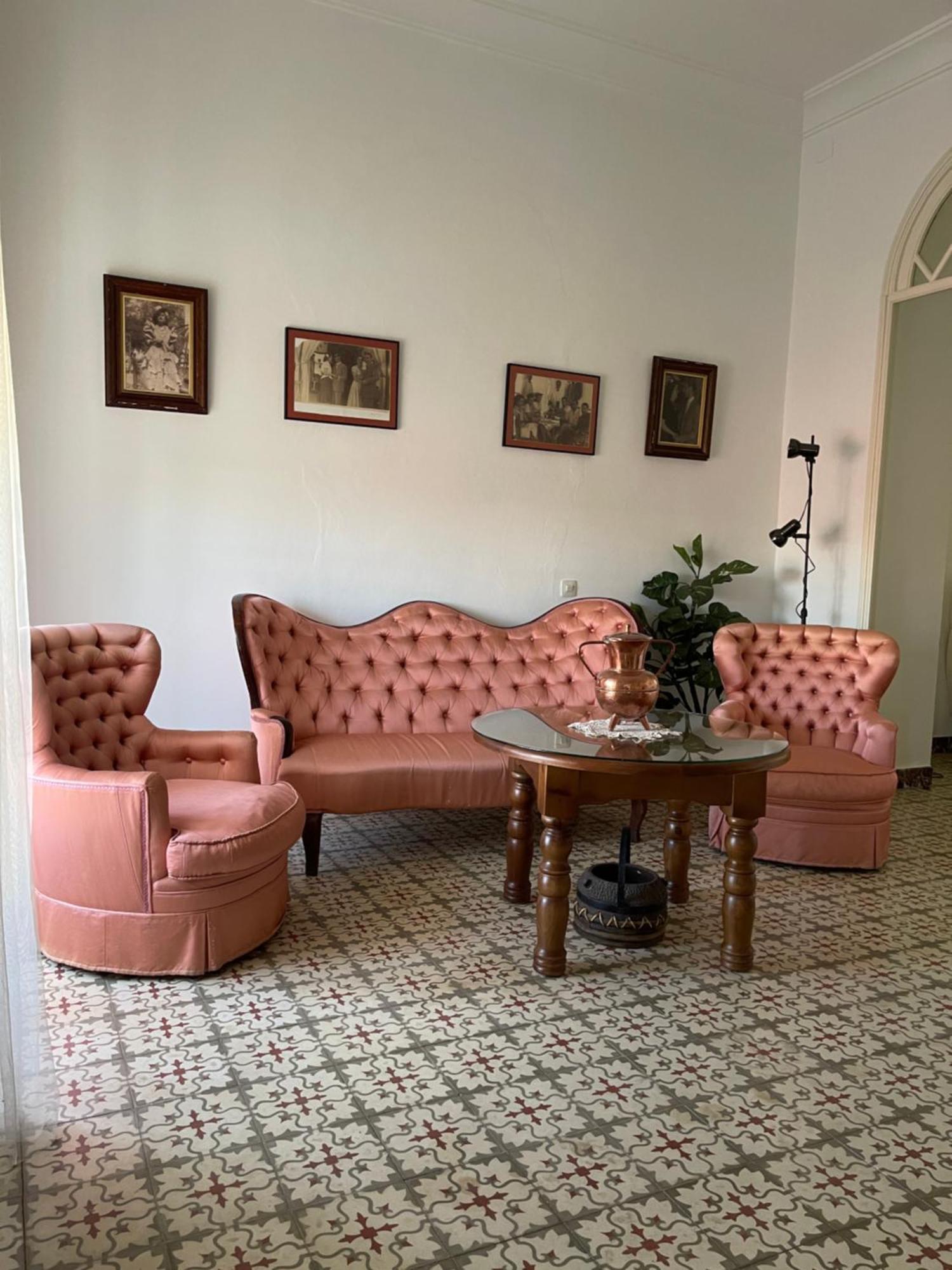 Casa Muriana Alanís Esterno foto