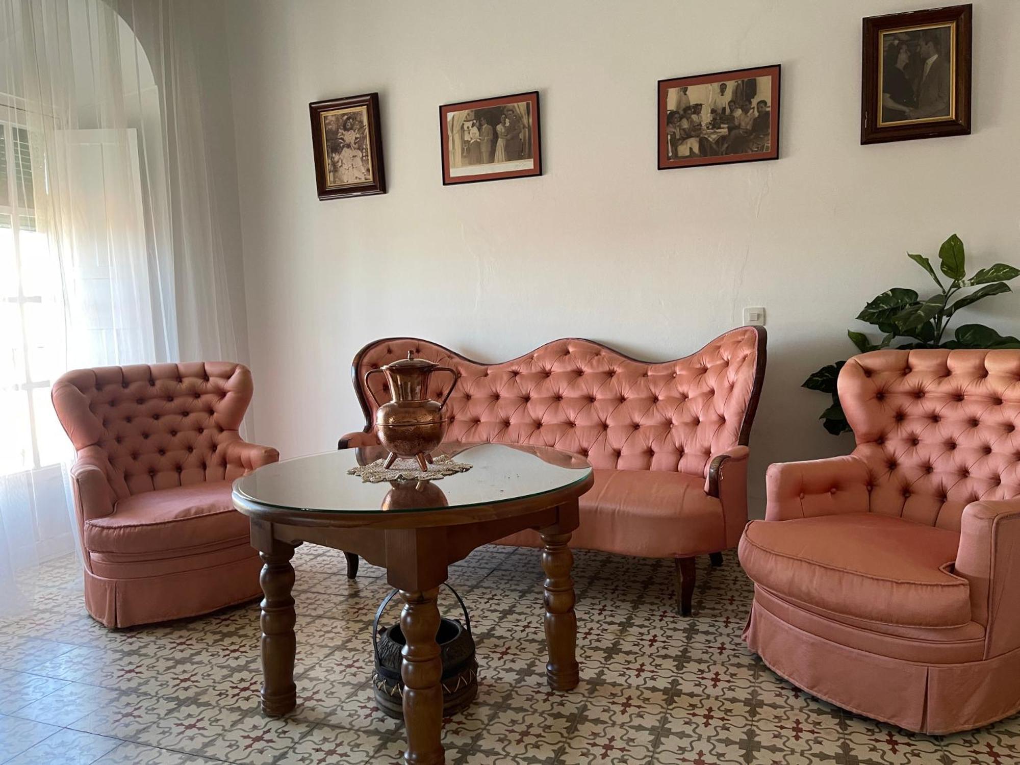 Casa Muriana Alanís Esterno foto